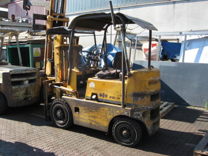 KOMATSU FD 20